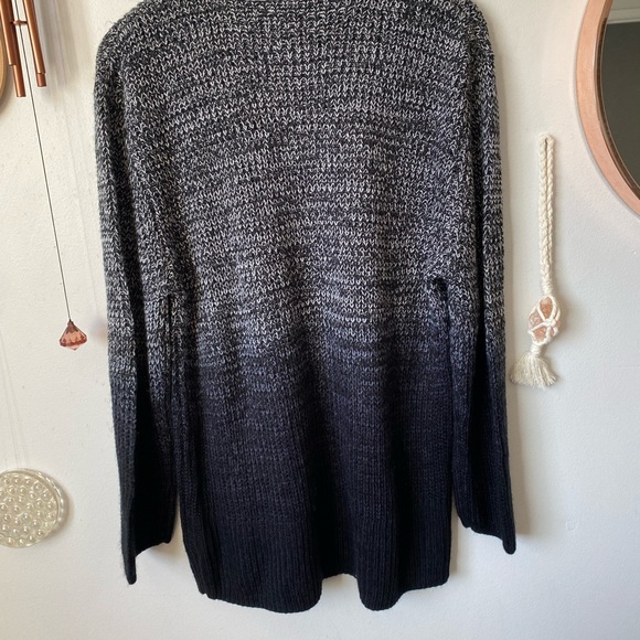 NWOT ombré knit sweater - Picture 7 of 8